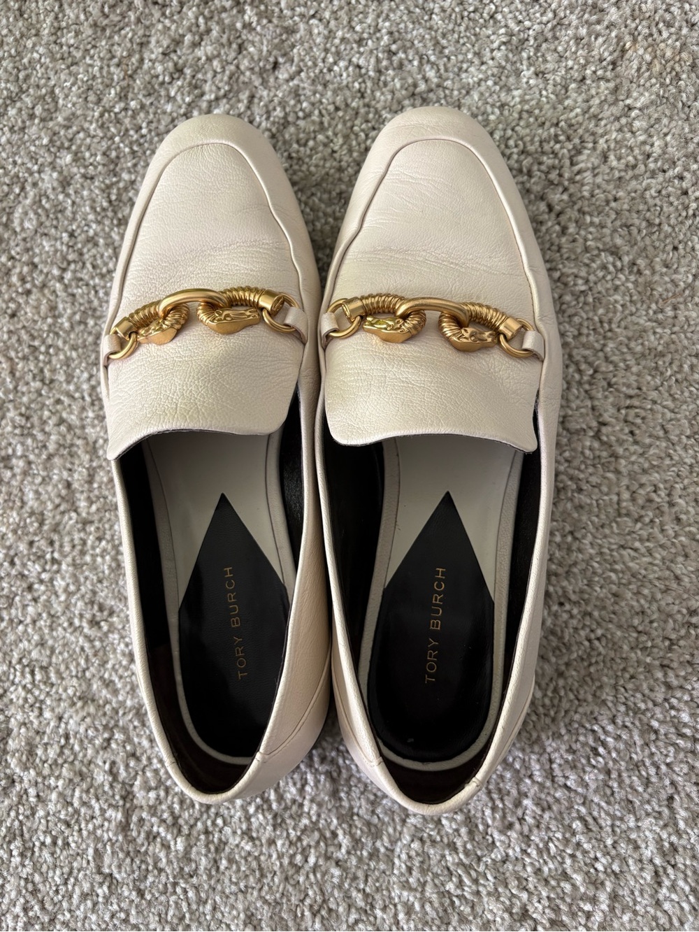 Tory Burch Ivory Leather Loafers with Gold Chain